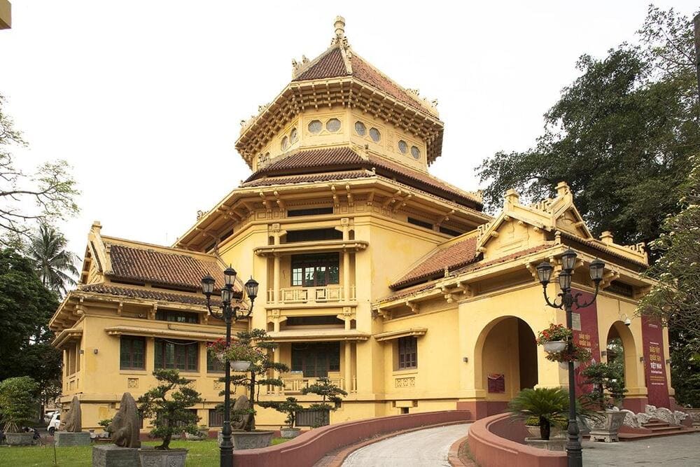 Bảo tàng lịch sử quốc gia – không gian lưu giữ dấu ấn nghìn năm (Nguồn: Bảo tàng Lịch sử Quốc gia - Vietnam National Museum of History)